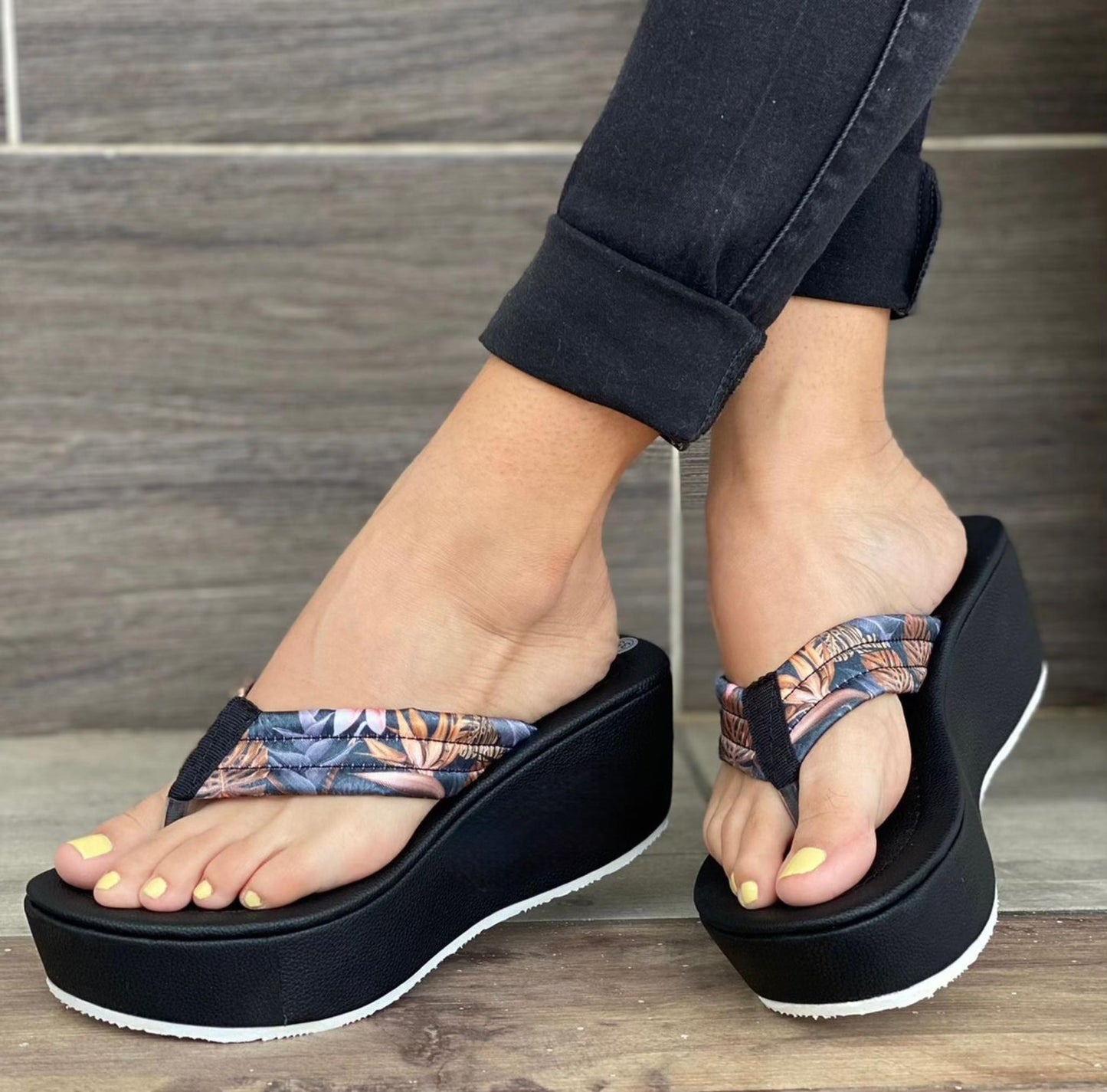 SANDALIA FLORAL